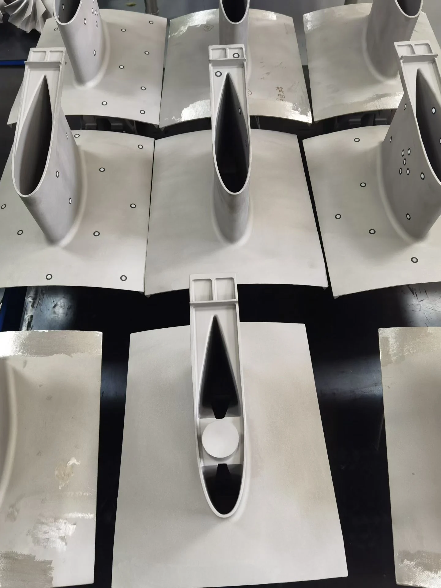 3D surface profile inspection for thin-wall blade tip distortion control