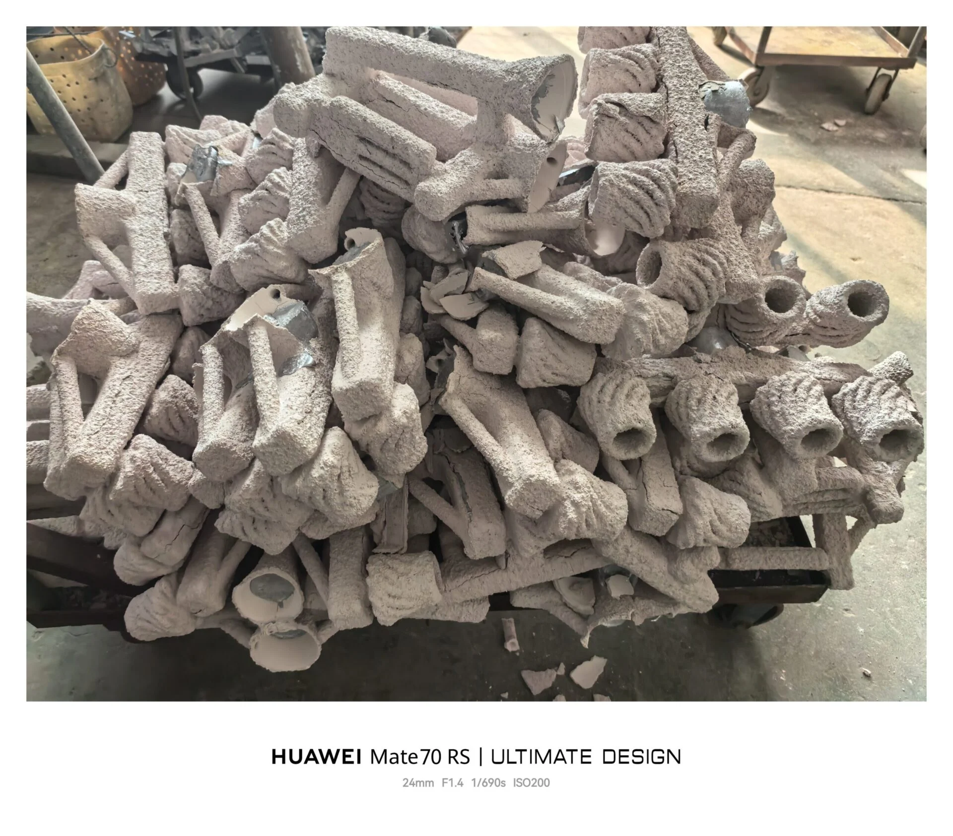High speed aluminum gearbox housing CNC machining fixture at VastCasting facility