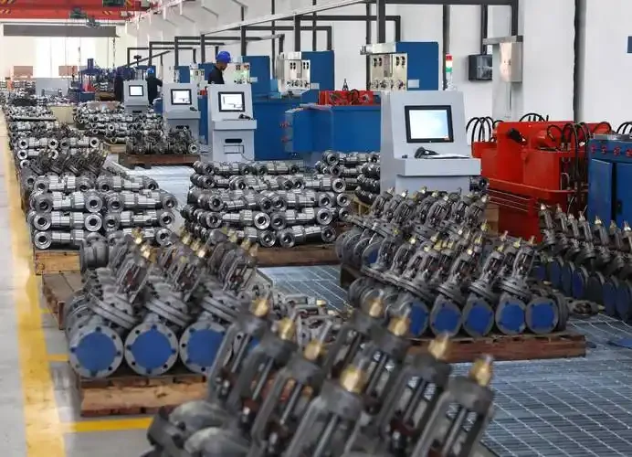 Precision casting quality assurance icon