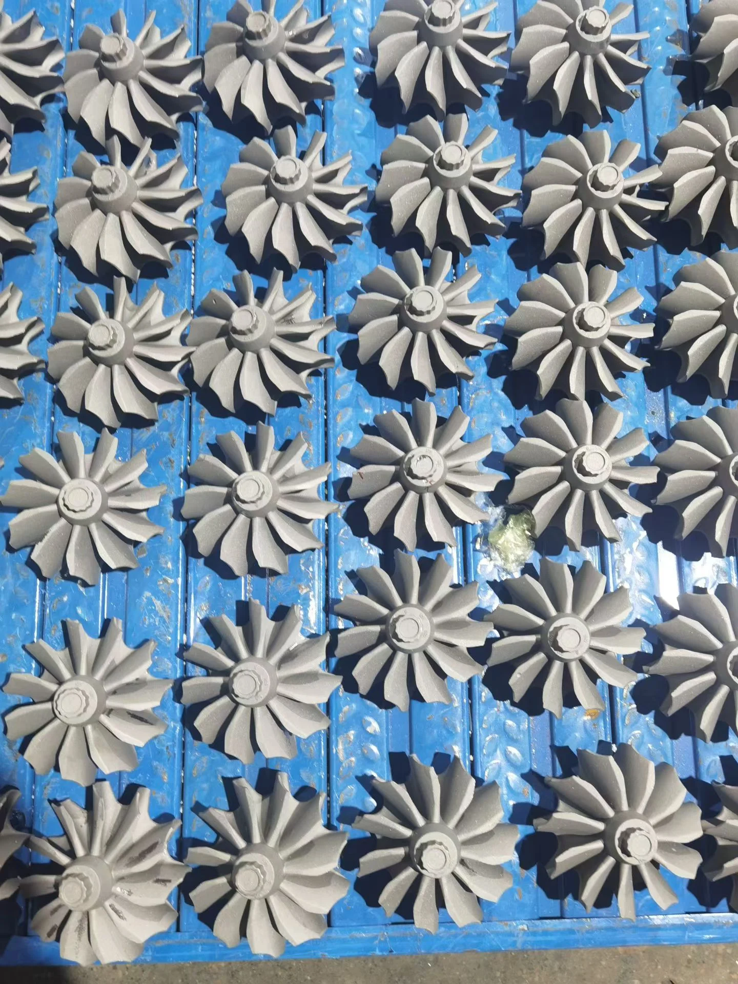 Superalloy investment casting for high temperature energy and turbine components