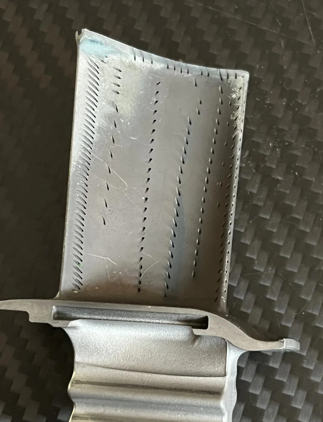 Superalloy turbine blade case study with vacuum investment casting and NDT inspection