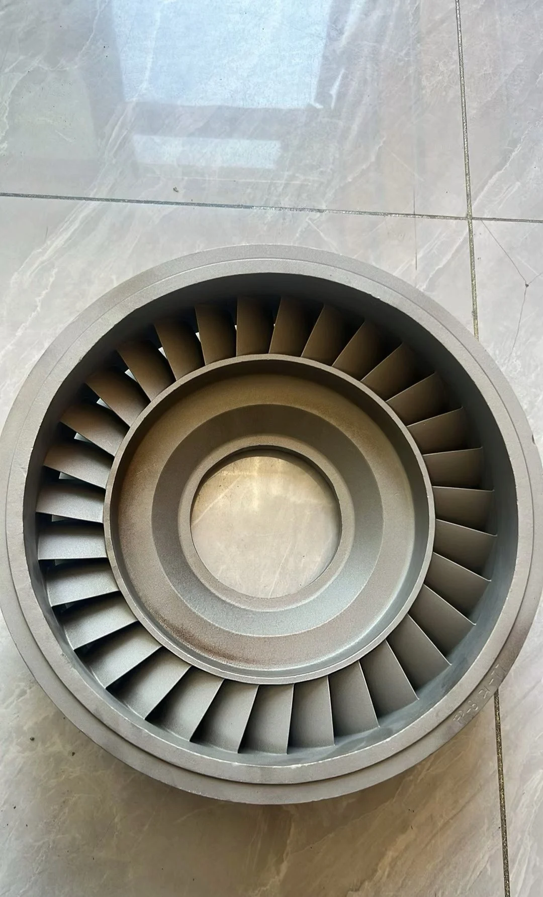 Turbine blades and vanes investment casting manufacturing