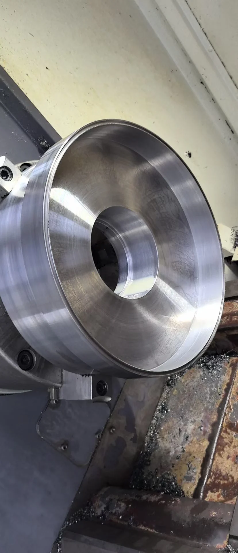VastCasting in-house precision CNC valve machining and investment cast valve body manufacturing facility